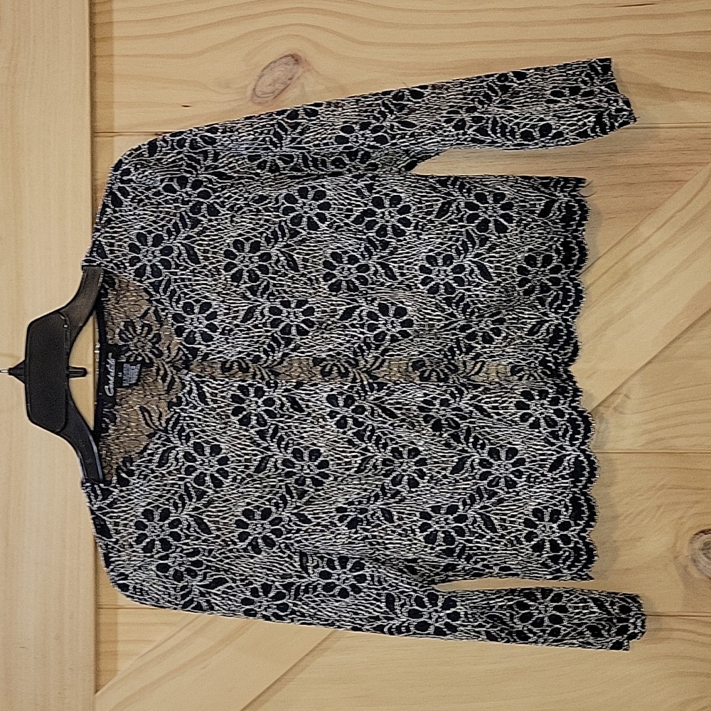 Candalate | Floral Print Lace Cropped Shrug Cardigan Cover-Up | Medium